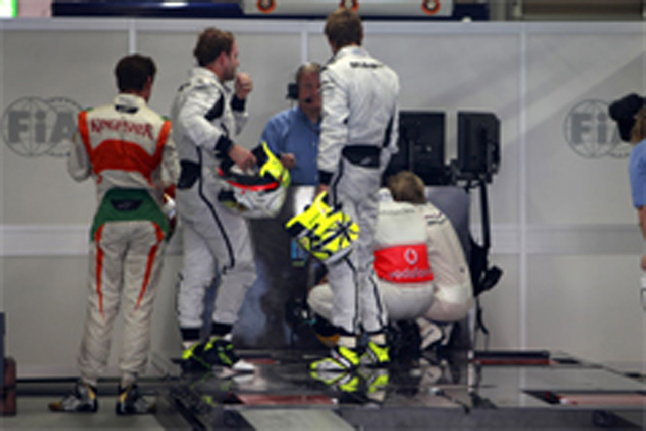 バトンを含む5名のドライバーに5グリッド降格ペナルティ （F1日本GP）