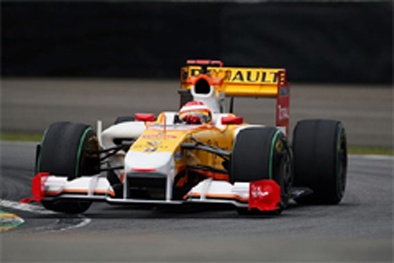 ルノー:F1ブラジルGP初日