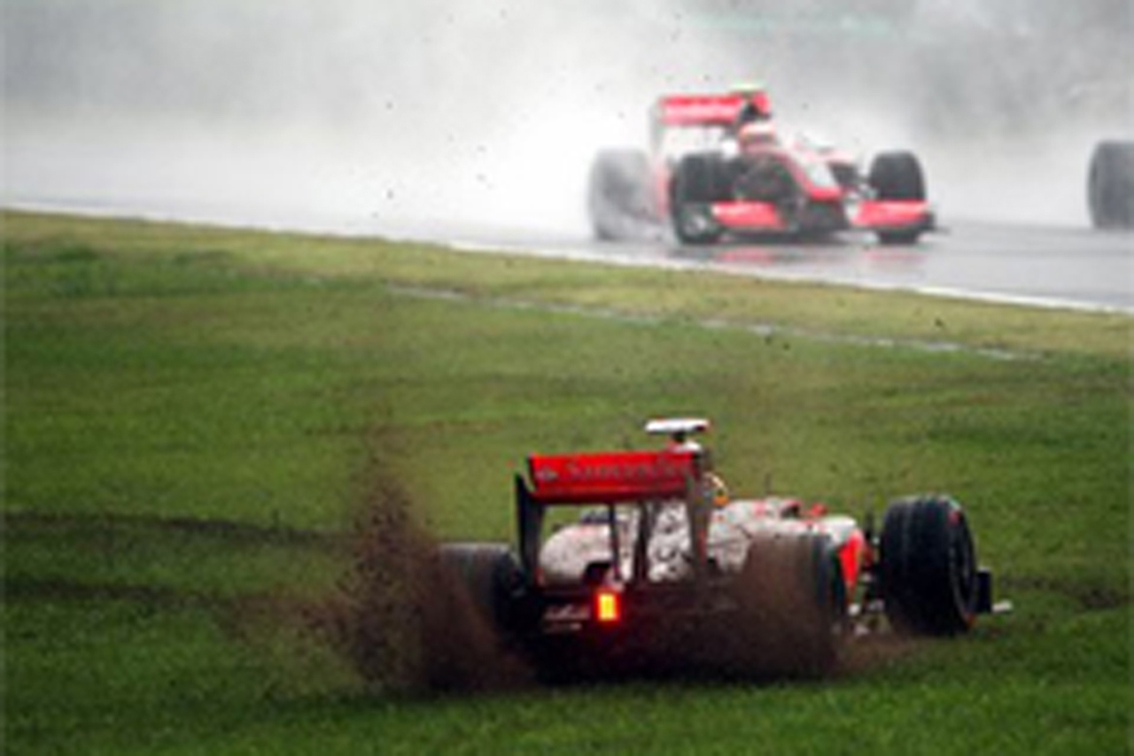 マクラーレン:ダウンフォース不足が露呈 (F1ブラジルGP予選)