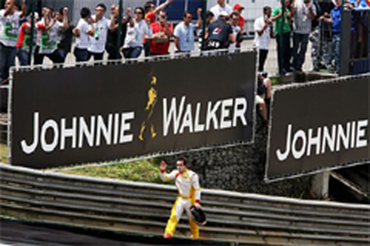 ルノー：フェルナンド・アロンソ 「ポイントを獲れたはず」 （F1ブラジルGP）