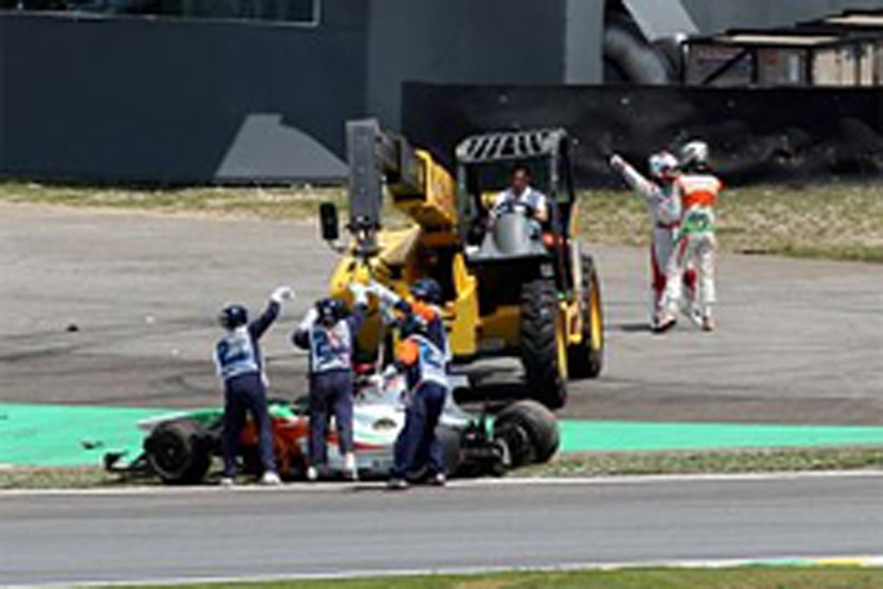 フォース・インディア：スーティル 「トゥルーリは無謀」 （F1ブラジルGP）