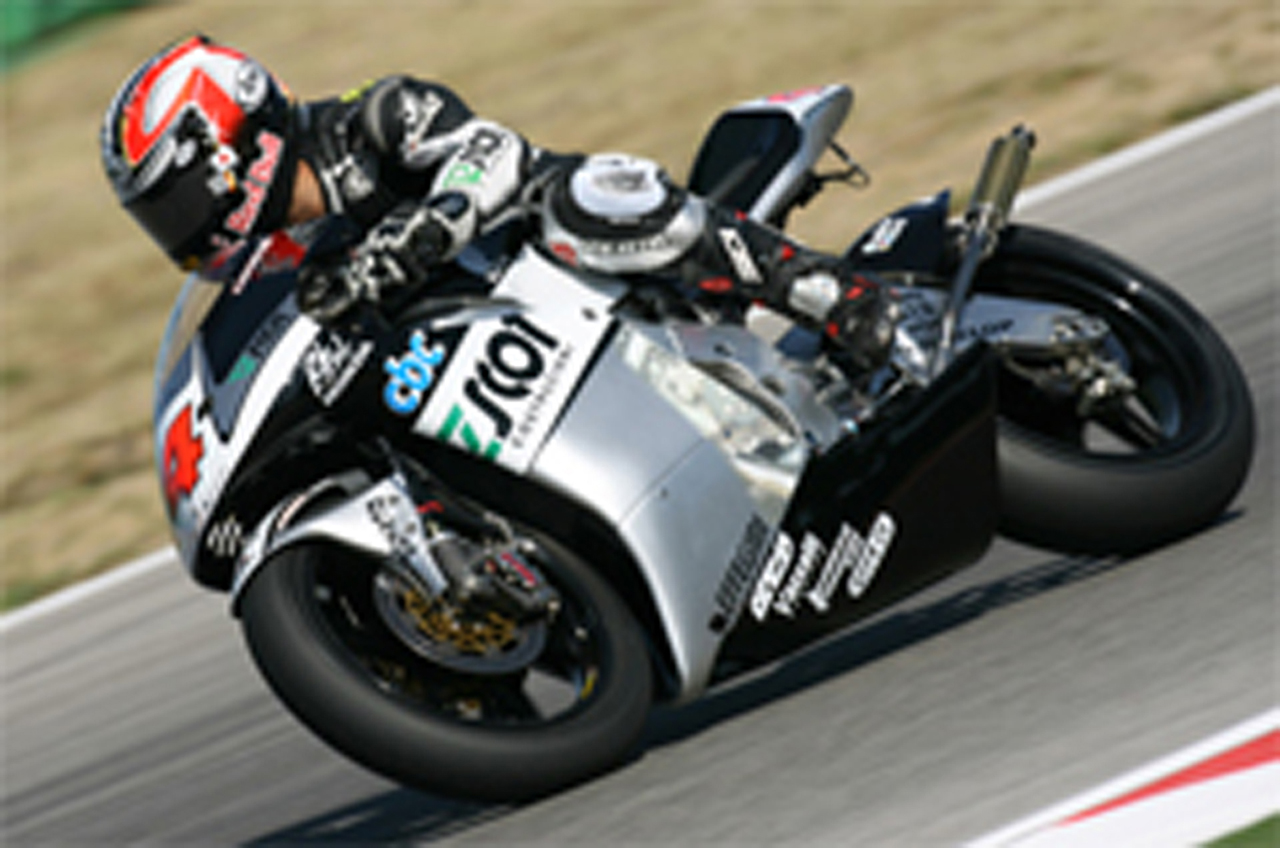 青山博一、MotoGP 250ccクラスのチャンピオン獲得！