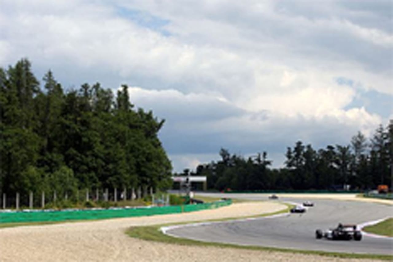 プラハでのF1開催を目指すトニ・チャロウズ