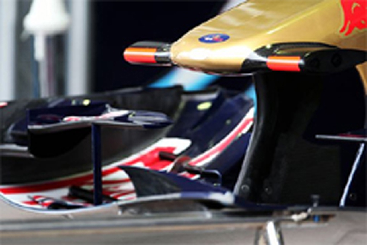 トロ・ロッソ STR5のクラッシュテストは順調