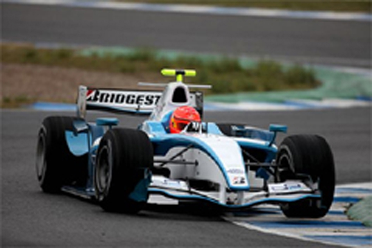 ミハエル・シューマッハ、GP2マシンをテスト