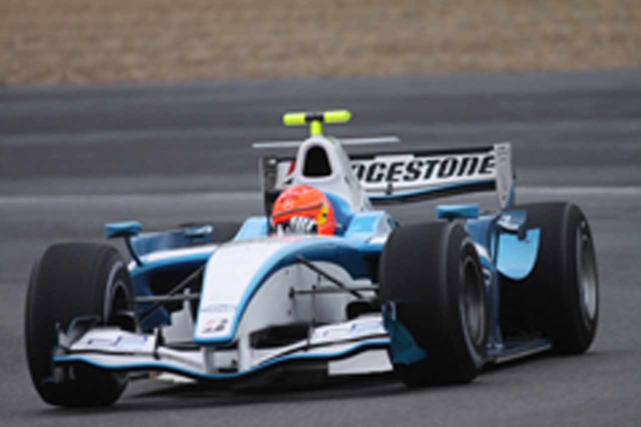 ミハエル・シューマッハ、好タイムを記録 (GP2テスト最終日)