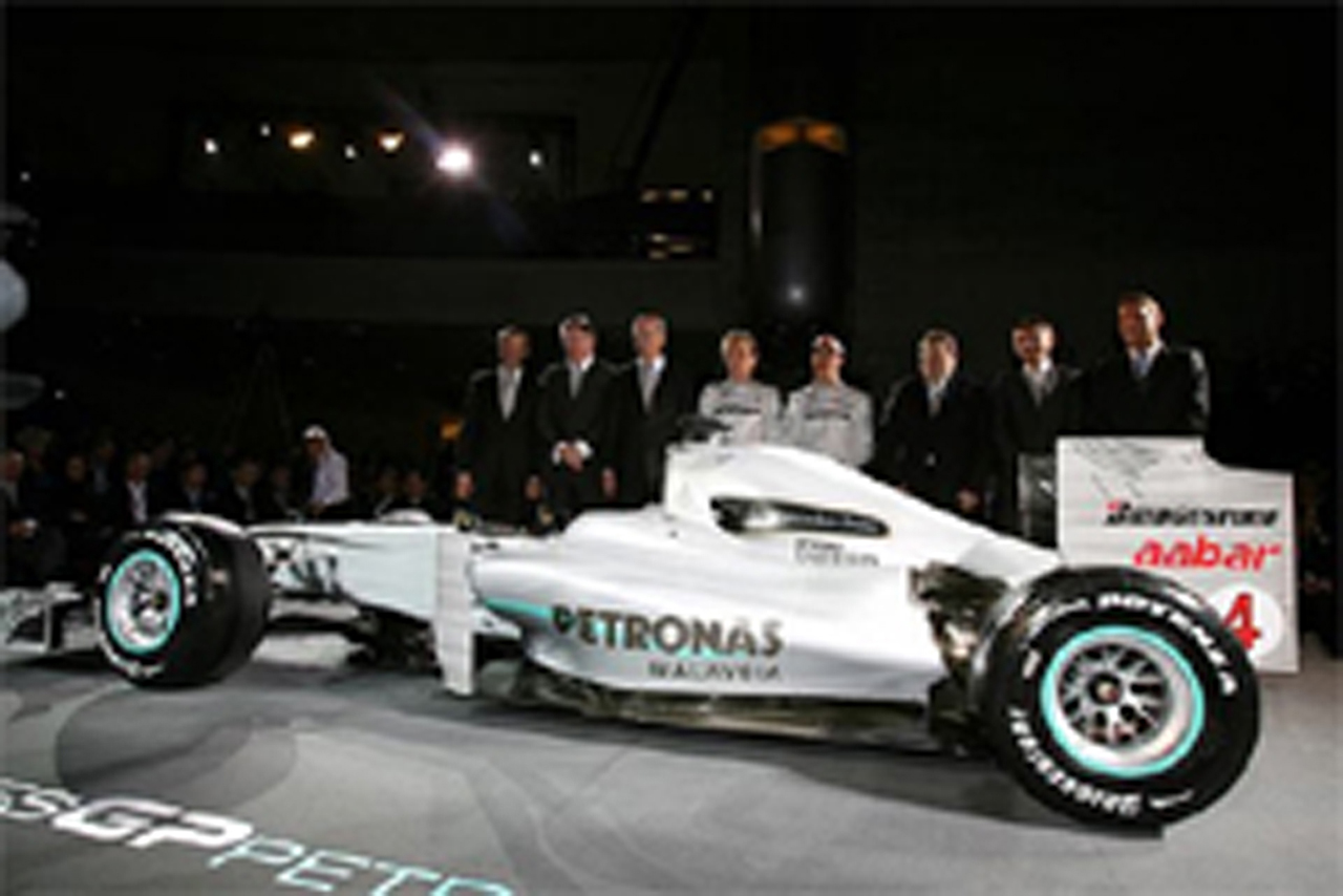メルセデスGP 「リザーブドライバーはまだ決定していない」