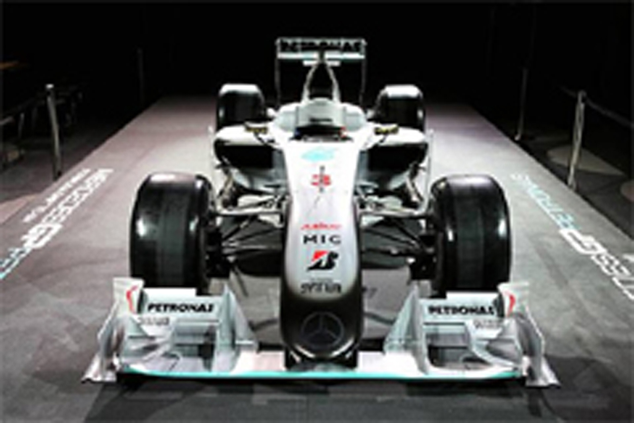 メルセデスGP 「MGP W01」ショーカーを発表