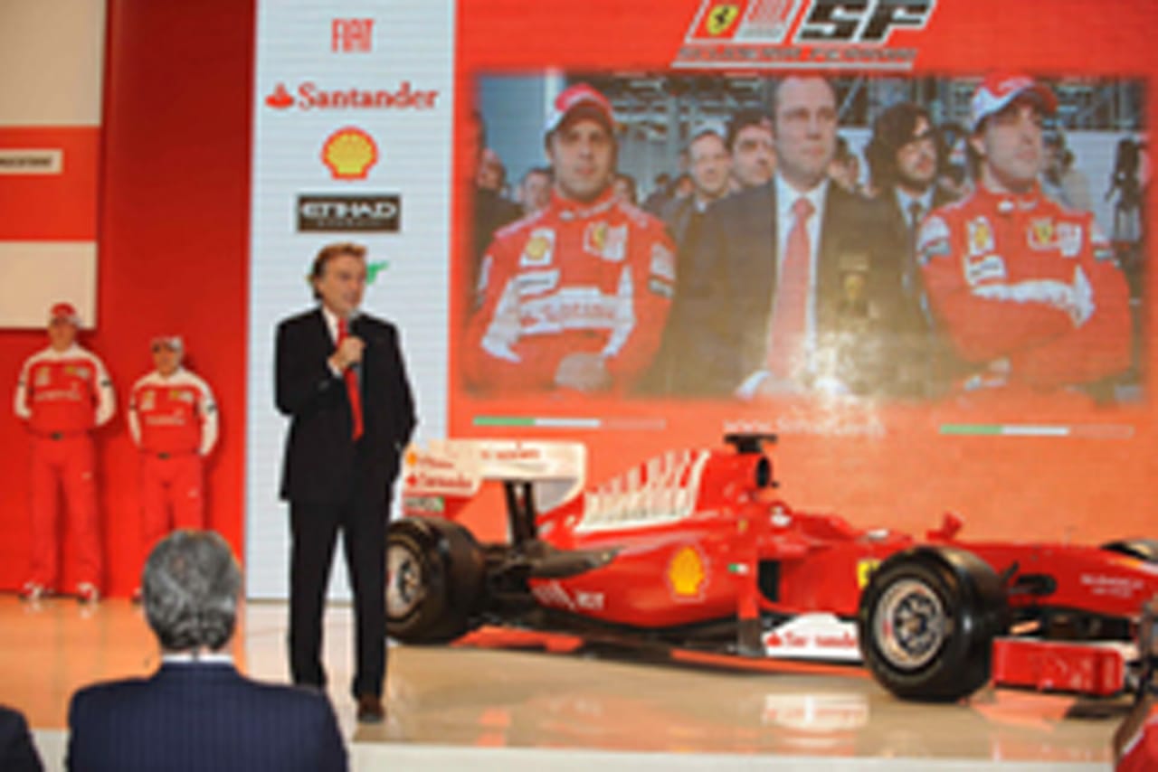 フェジケラ＆バトエル＆ジェネ、2010年もフェラーリ残留