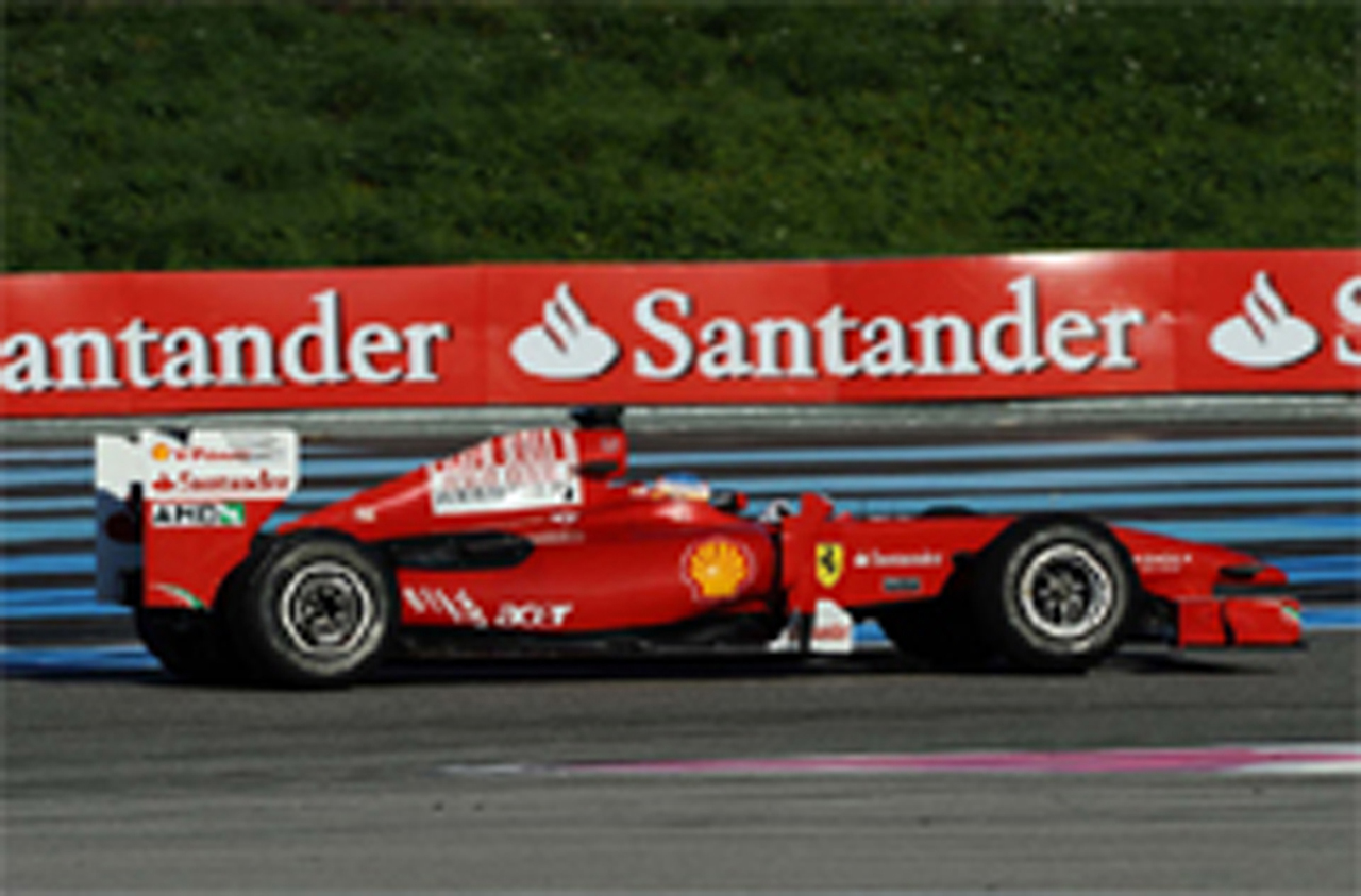フェラーリ、2010年マシン初走行はマッサが担当