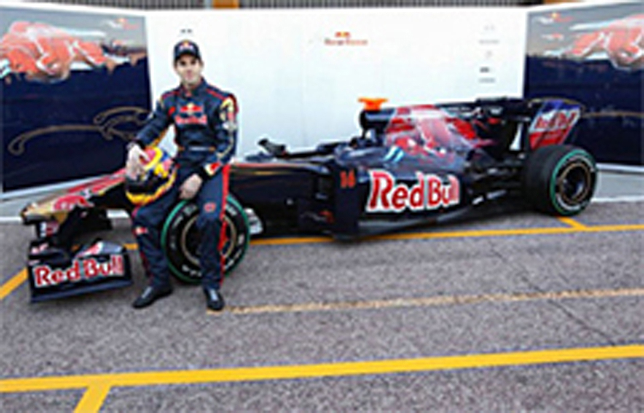 ハイメ・アルグエルスアリ、初めてのF1テストに挑む