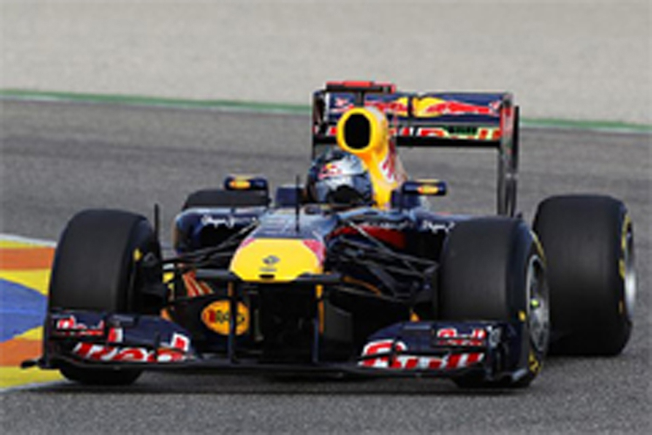 セバスチャン・ベッテル、RB7で初走行 （画像）