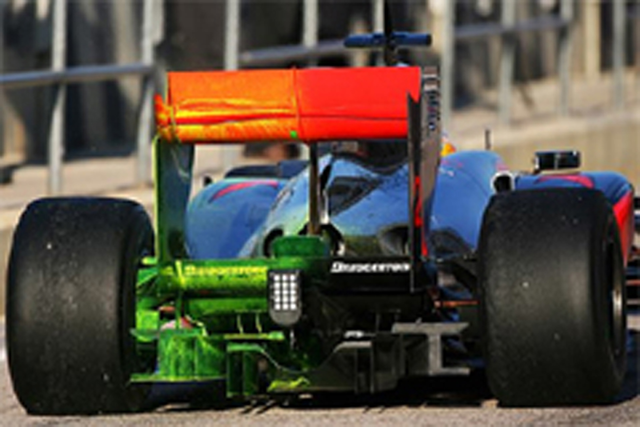 F1チーム首脳、ダブルディフューザー論争の再熱を軽視