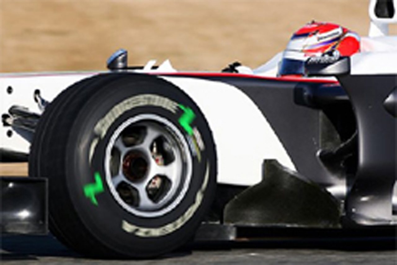 小林可夢偉が2番手タイム 「楽しい一日だった」:F1テスト2日目