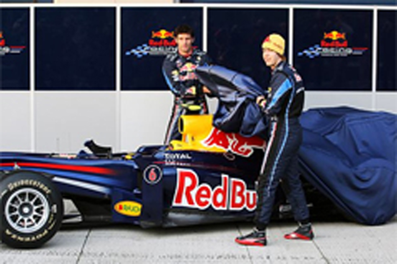 レッドブル RB6 新車発表（動画）