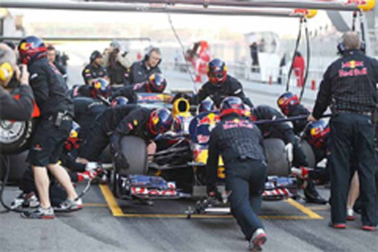 レッドブル、ピットストップを2秒以下で完了