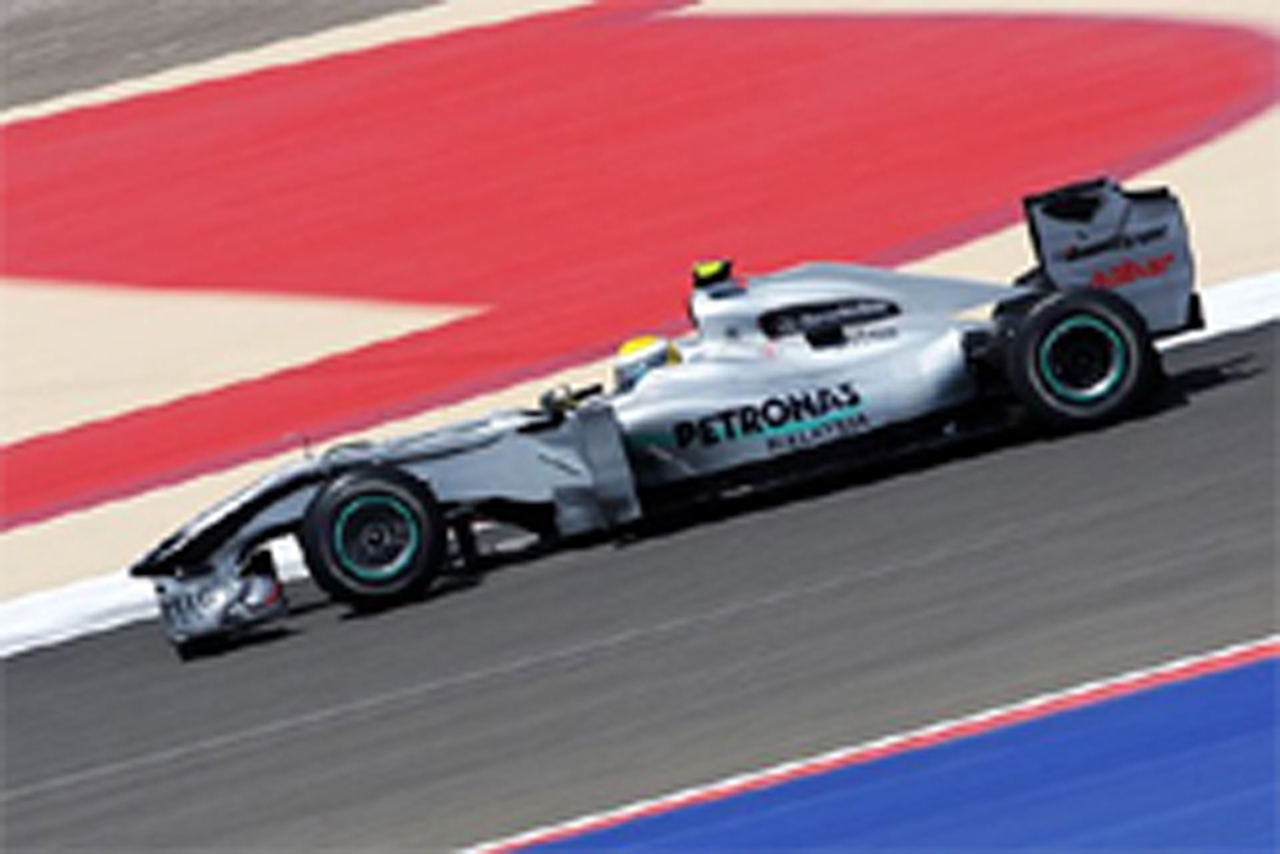 F1バーレーンGP フリー走行2回目：ロズベルグがトップタイム