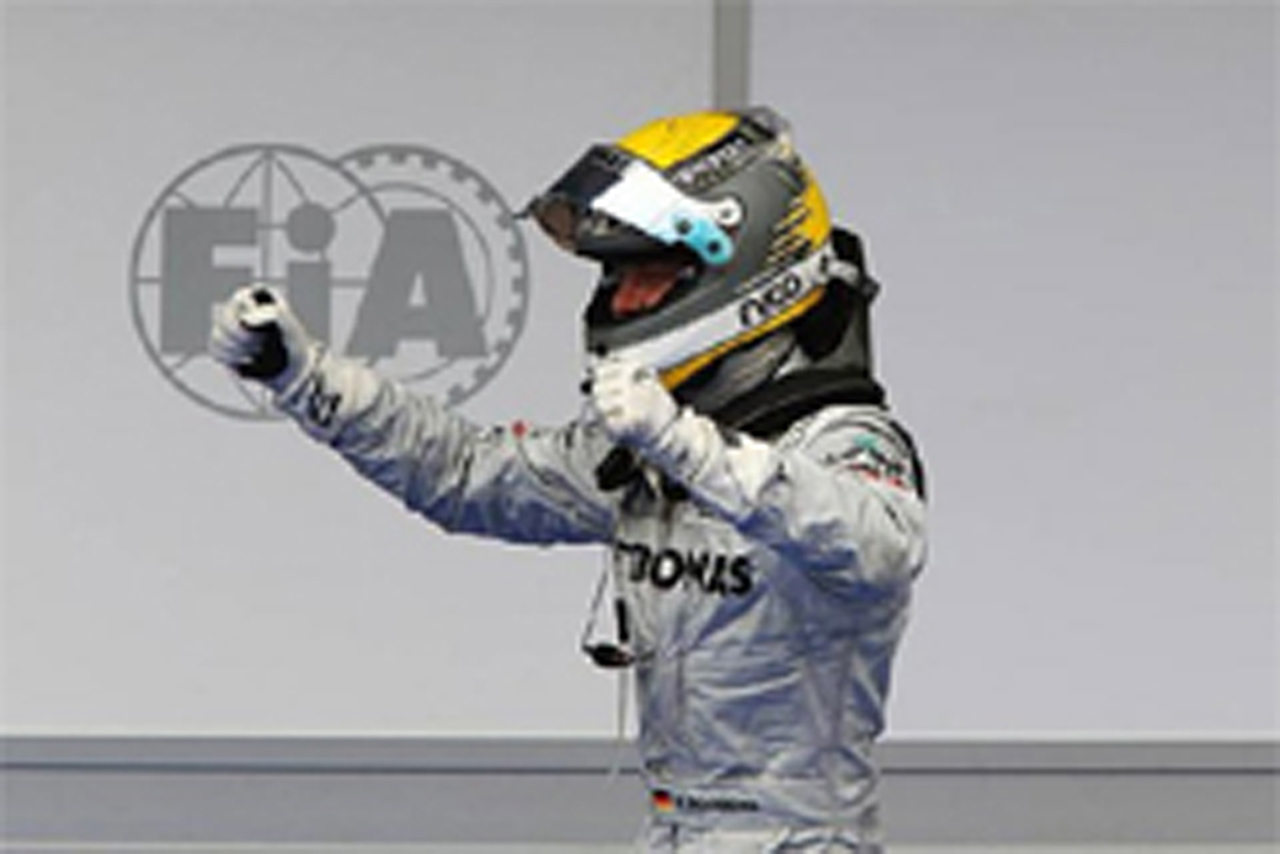 メルセデスGP：ロズベルグが3位表彰台 （F1マレーシアGP）