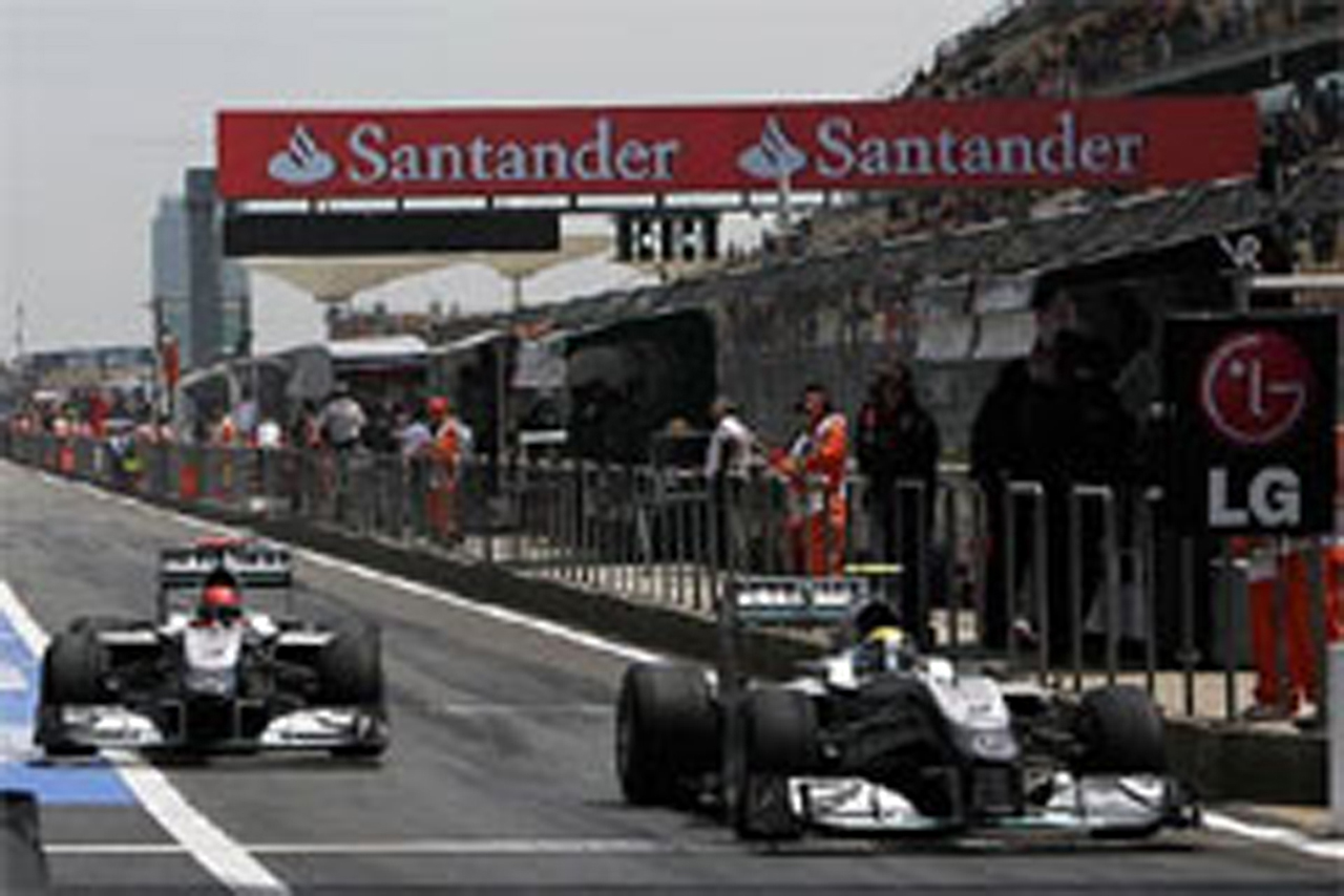 メルセデスGP:ロズベルグが4番グリッド獲得 (F1中国GP予選)