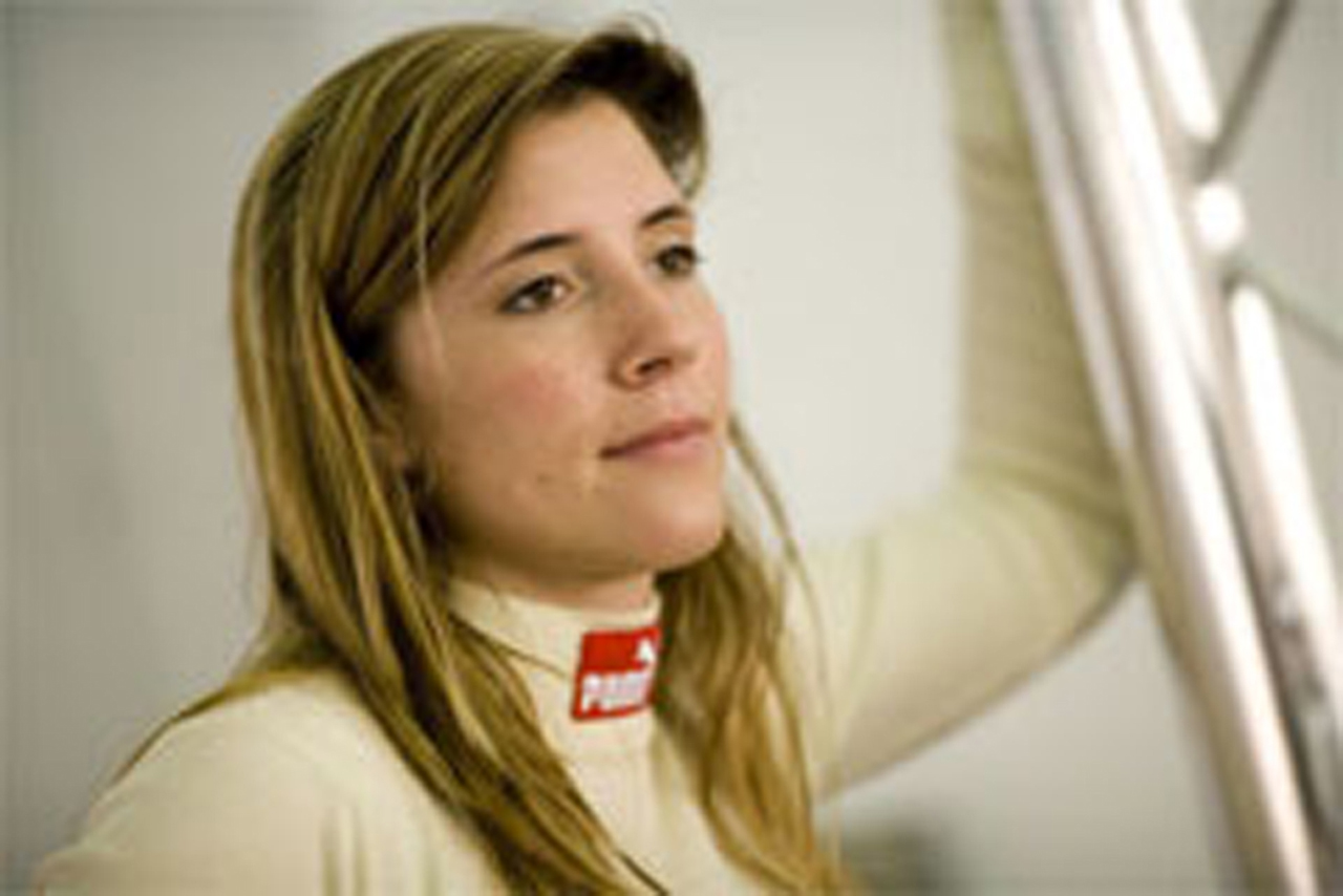 ナターシャ・ガシュナン、GT1選手権予選で大クラッシュ