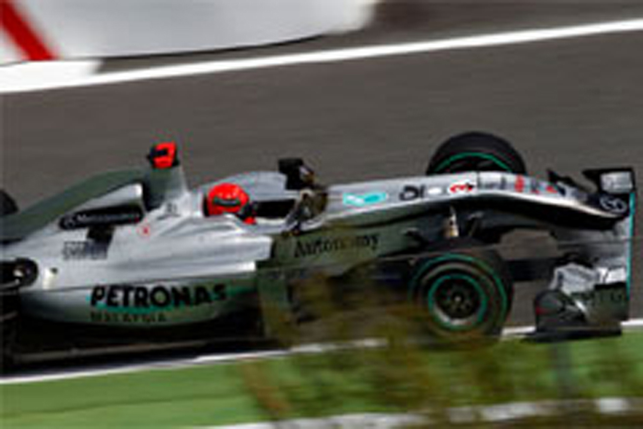 メルセデスGP、ドイツポストとのスポンサー契約を発表
