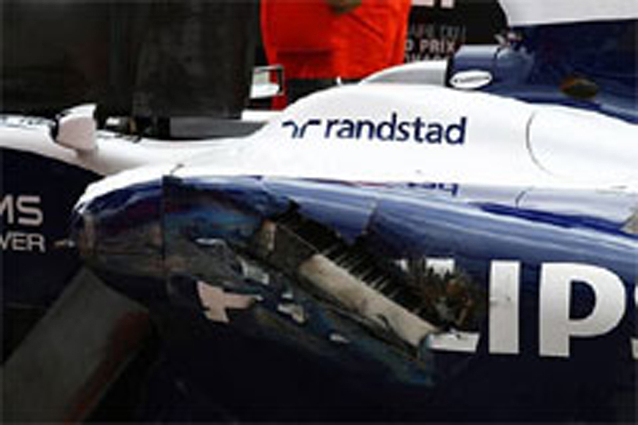ウィリアムズ、両ドライバーがクラッシュリタイア (F1モナコGP)