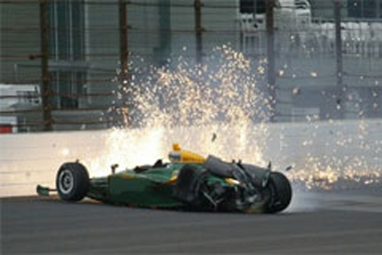 佐藤琢磨、クラッシュによりインディ500予選ポールデイを欠場