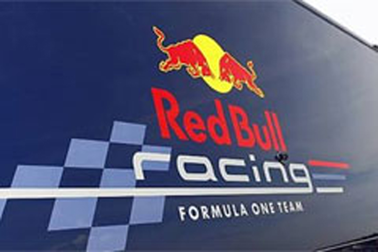 レッドブル、タイトルスポンサー獲得を目指す