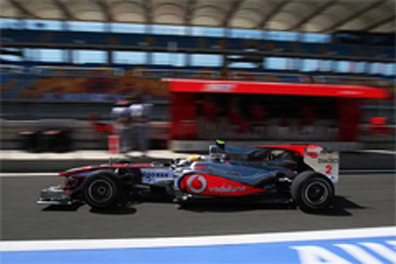 F1トルコGP フリー走行1回目:ルイス・ハミルトンがトップタイム