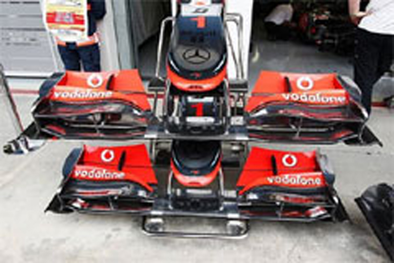 マクラーレン、新型フロントウイングを投入