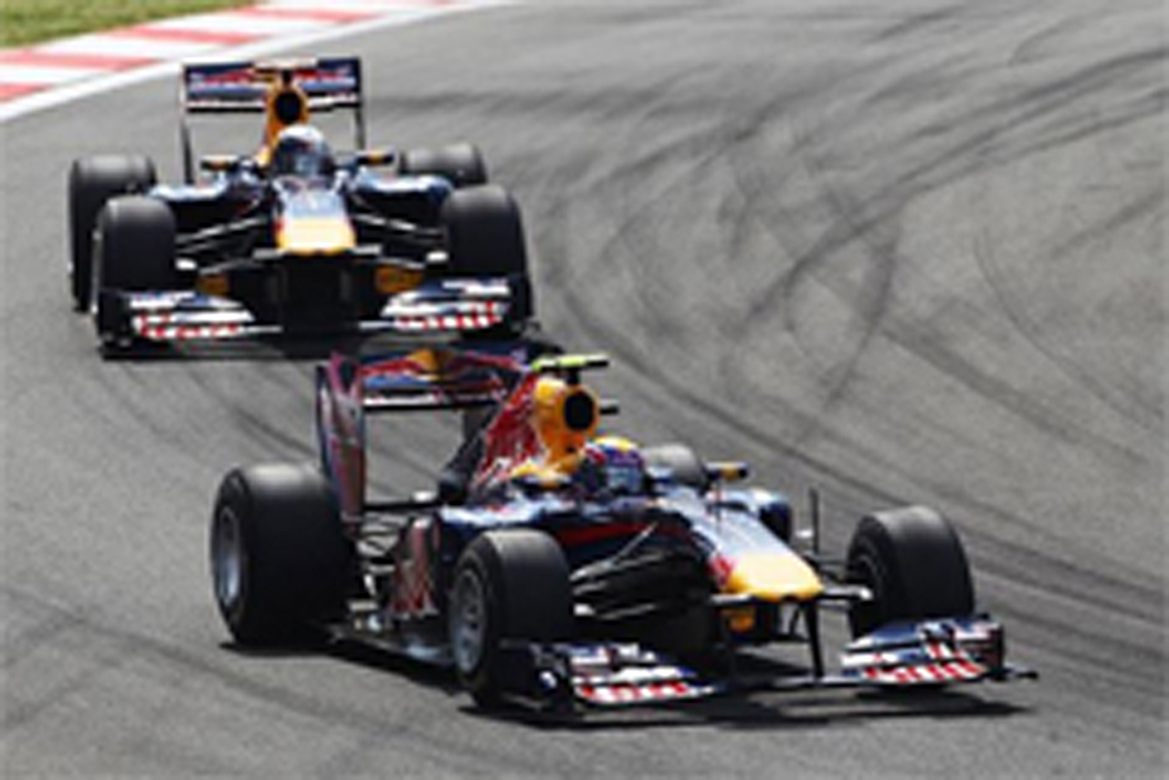 レッドブル、2010年のF1レースの67%をトップで走行