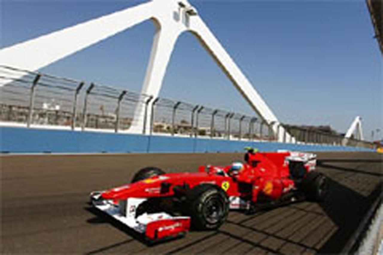 F1ヨーロッパGP フリー走行2回目:フェルナンド・アロンソがトップタイム