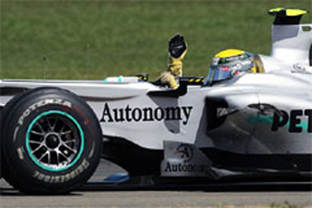 メルセデスGP:ニコ・ロズベルグが3位表彰台 (F1イギリスGP)