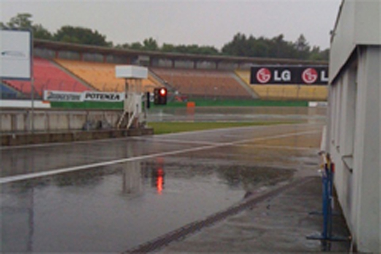 F1ドイツGP、金曜日午前中は雨