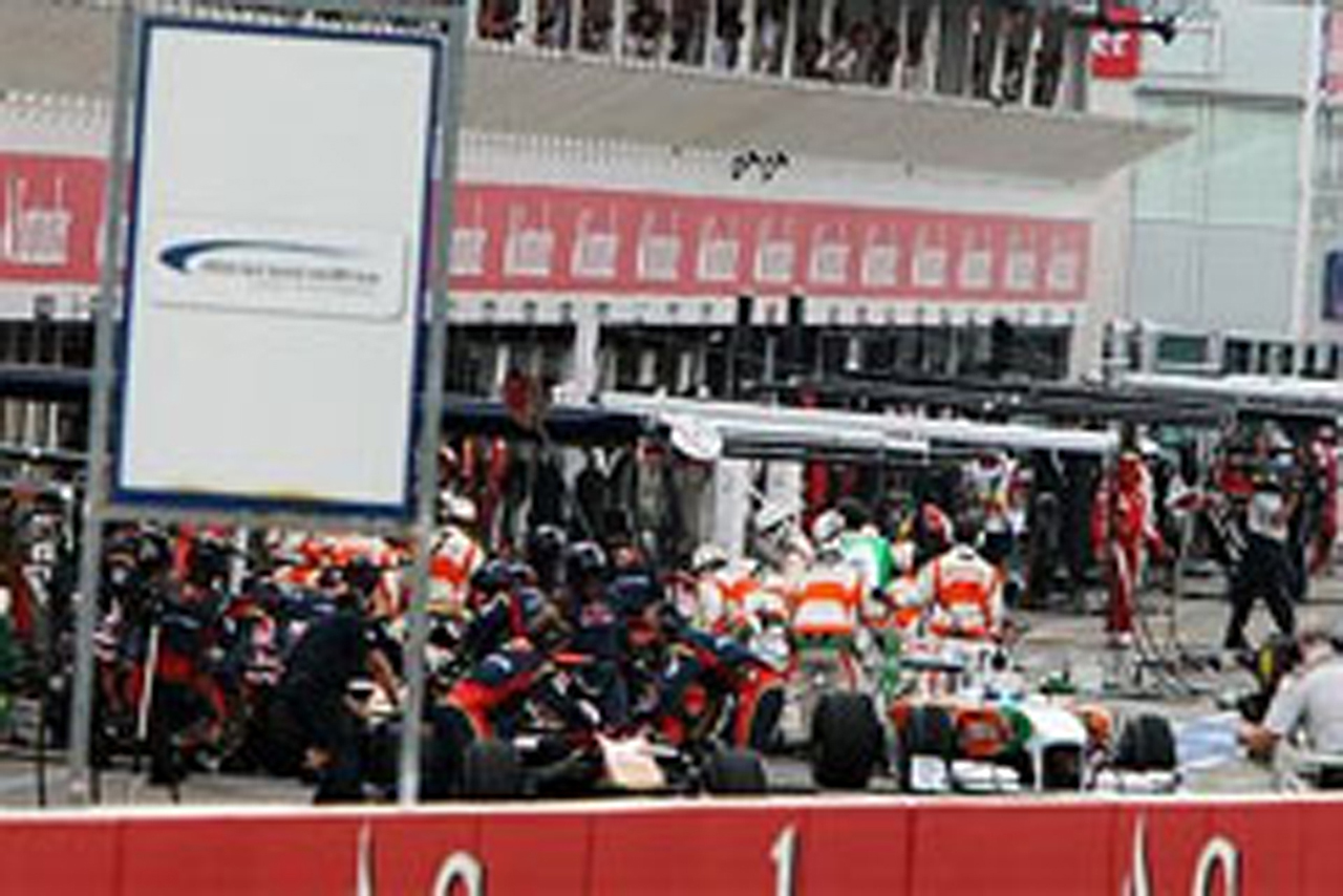 トロ・ロッソ:チームメイト同士で接触 (F1ドイツGP)