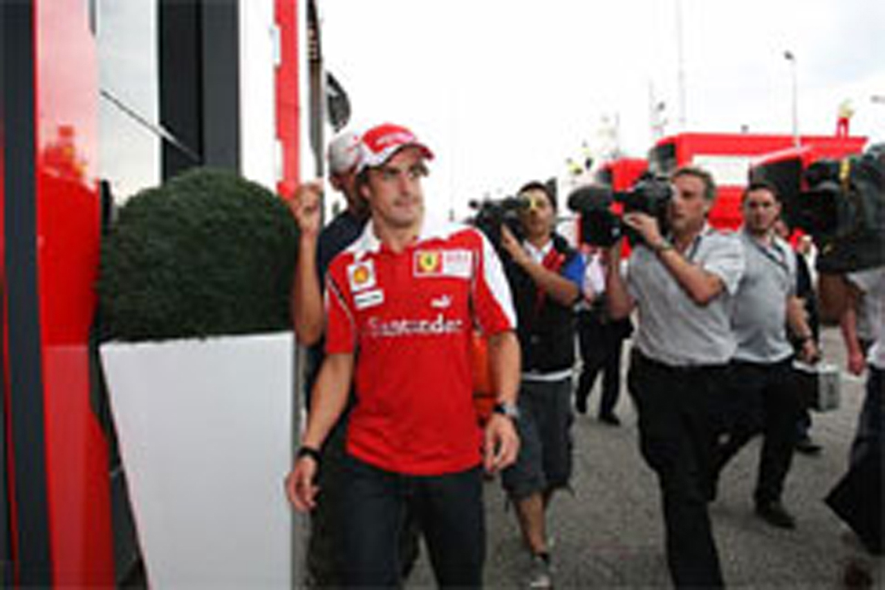 「アロンソはマクラーレンでナンバー1待遇を要求しなかった」