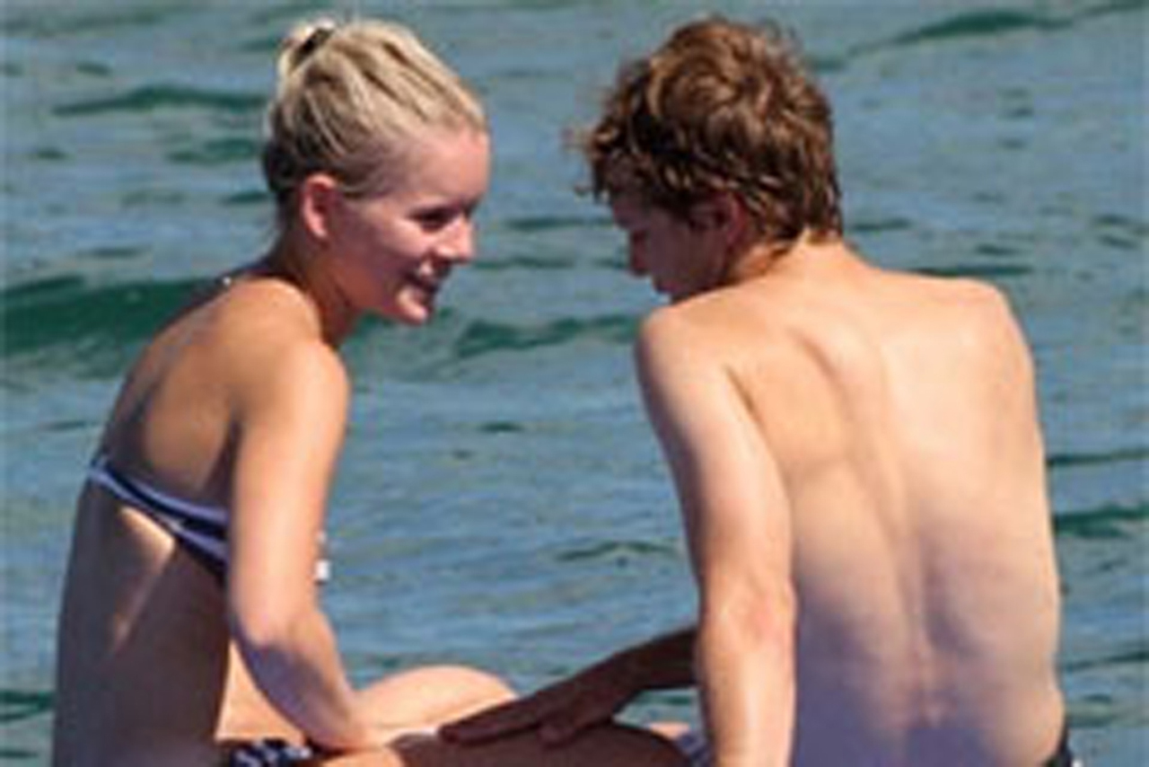 セバスチャン・ベッテル、彼女と夏休みを満喫