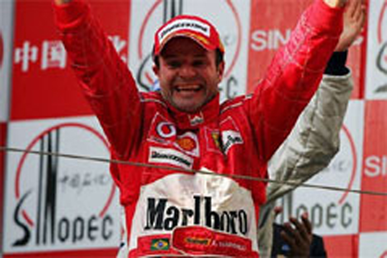 フェラーリ、ルーベンス・バリチェロのF1参戦300戦を祝福