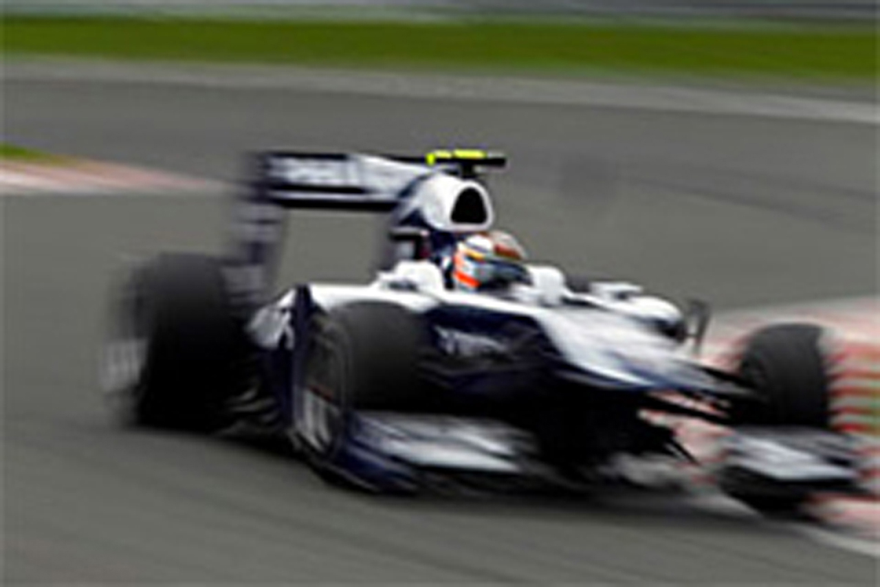 ウィリアムズ、FW33に焦点をシフト