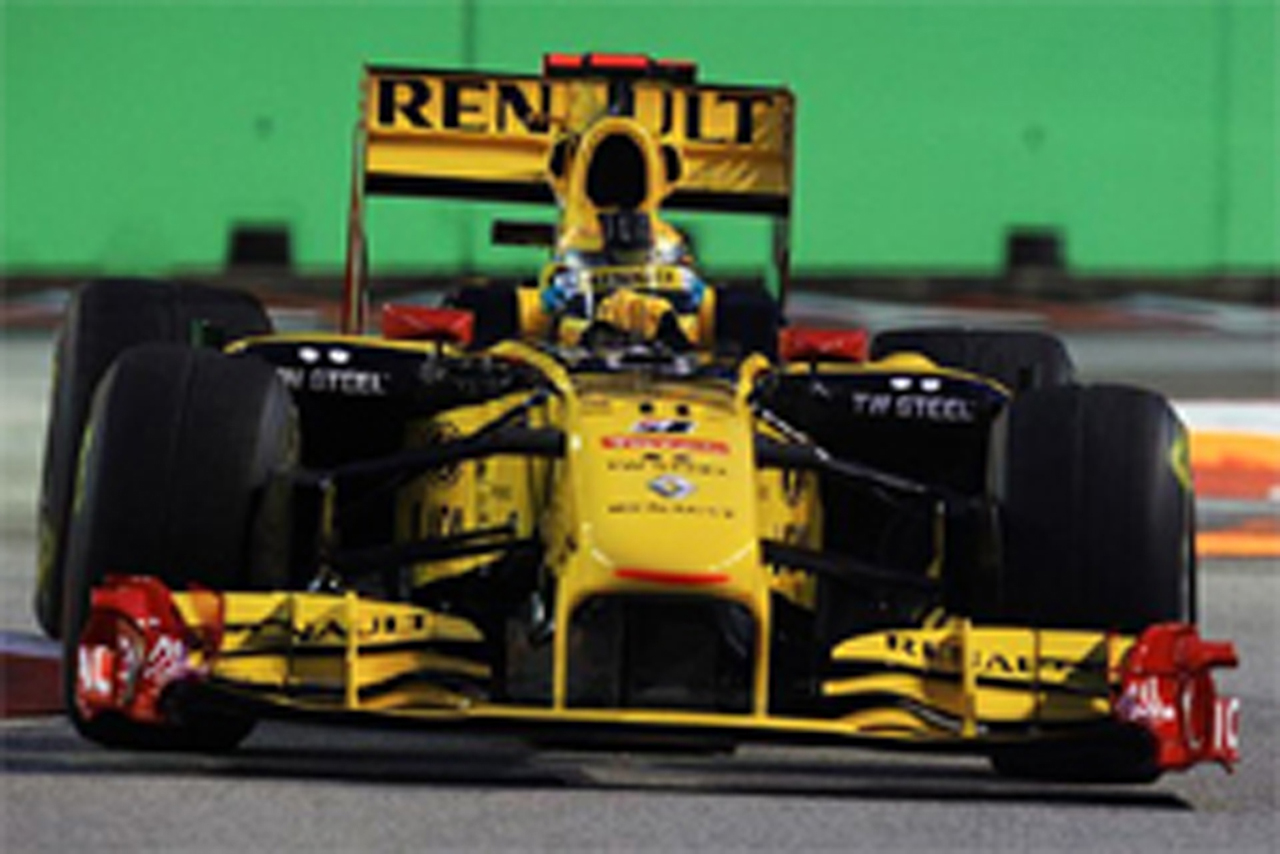 ルノー:F1シンガポールGP初日
