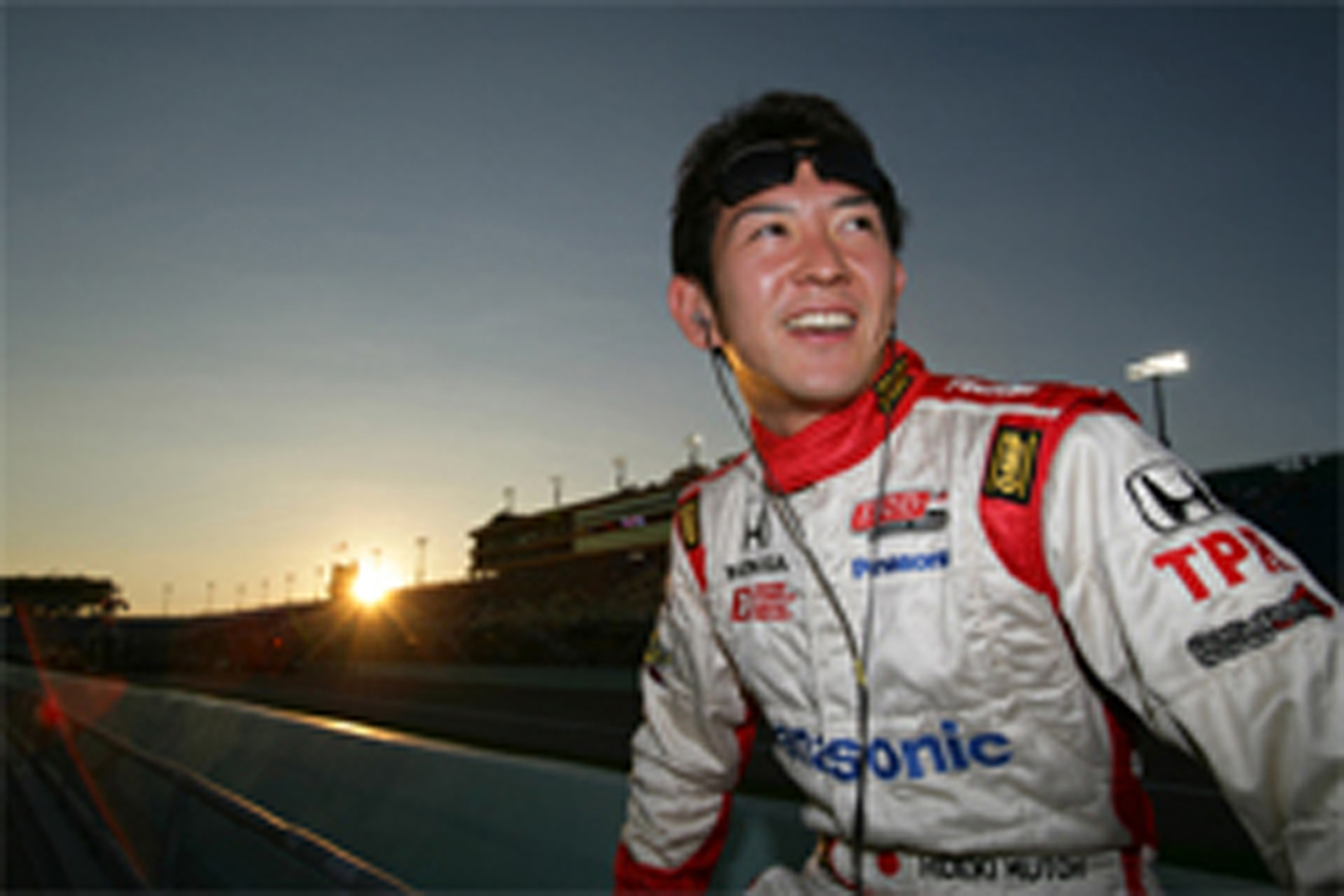 武藤英紀、20位完走でシーズンを終える （インディカー最終戦）
