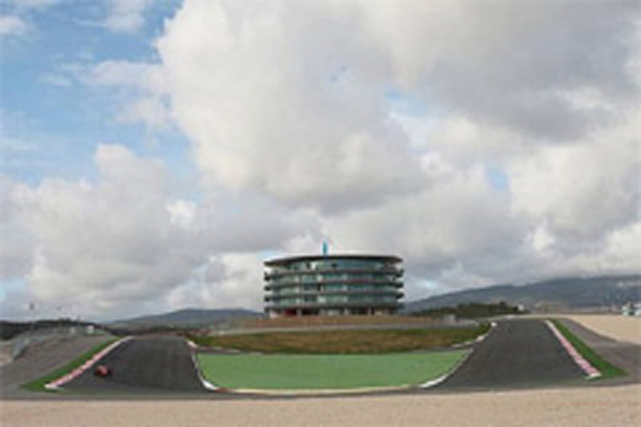 ポルティマオ、2011年の公式F1テストの会場に加わる