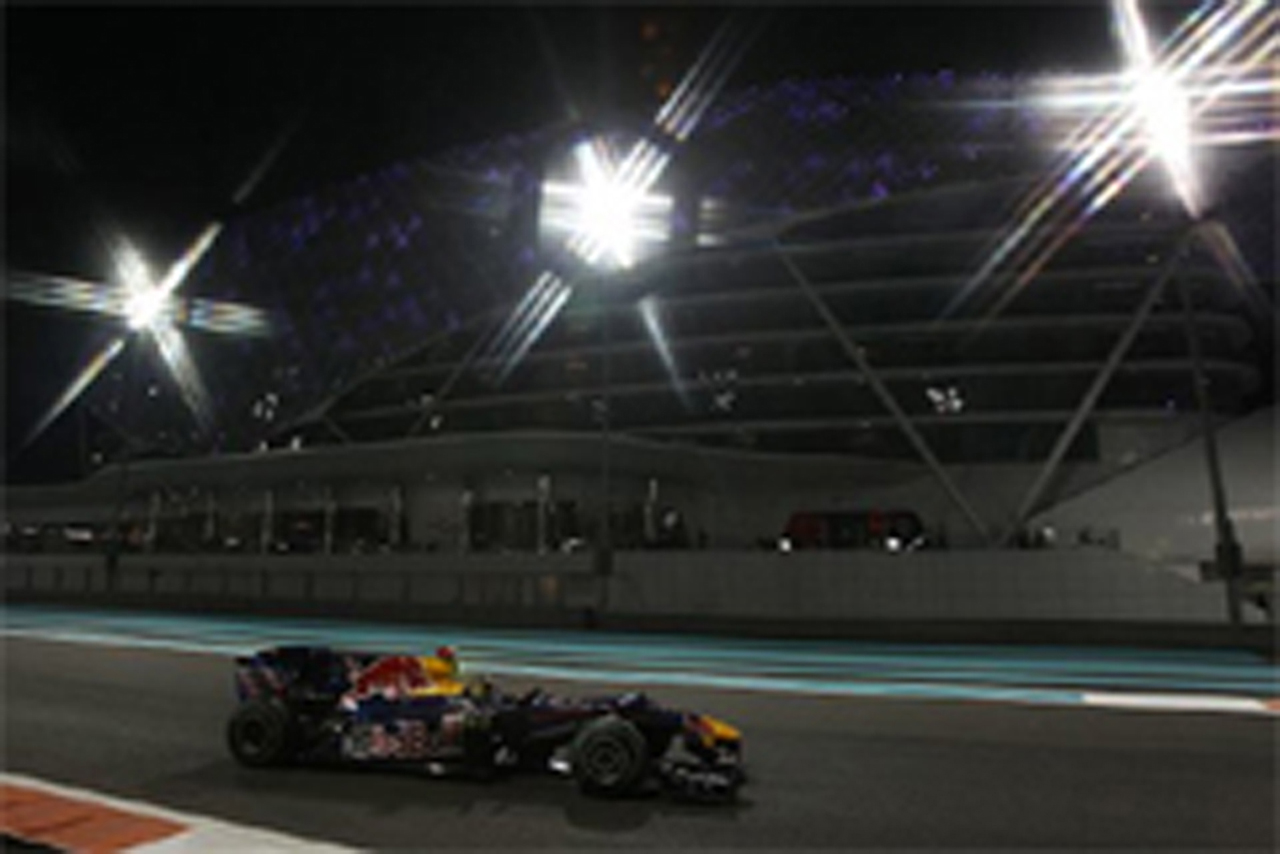 F1アブダビGP 予選:セバスチャン・ベッテルがポールポジション
