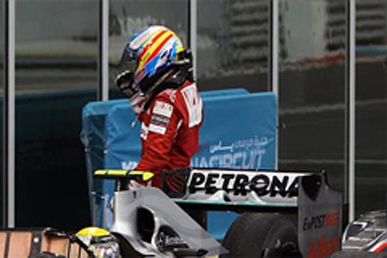 フェルナンド・アロンソ、フェラーリのピット戦略を責めず