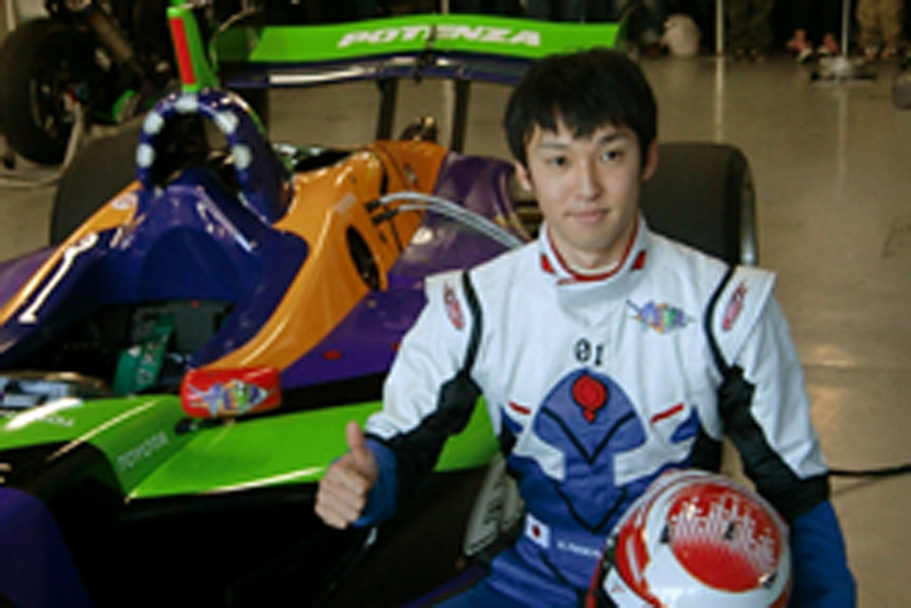 中嶋一貴、エヴァンゲリオンのフォーミュラ・ニッポンカーをドライブ
