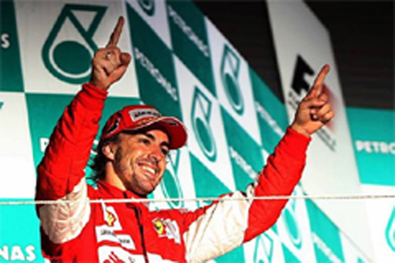F1チーム代表が選ぶ2010年ベストドライバーはフェルナンド・アロンソ