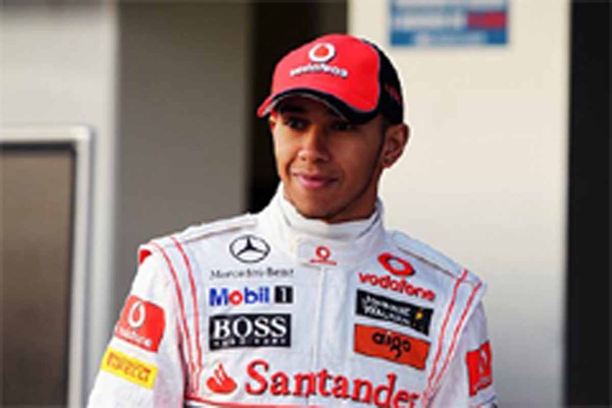 ルイス・ハミルトン、NASCARをドライブ