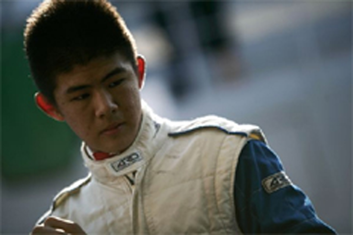 桜井孝太郎、日本人として初めてGP3テストに参加