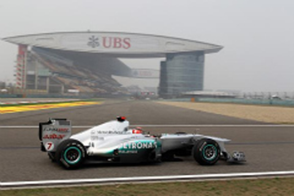 メルセデスGP：マレーシアからの進歩を実感 （F1中国GP初日）
