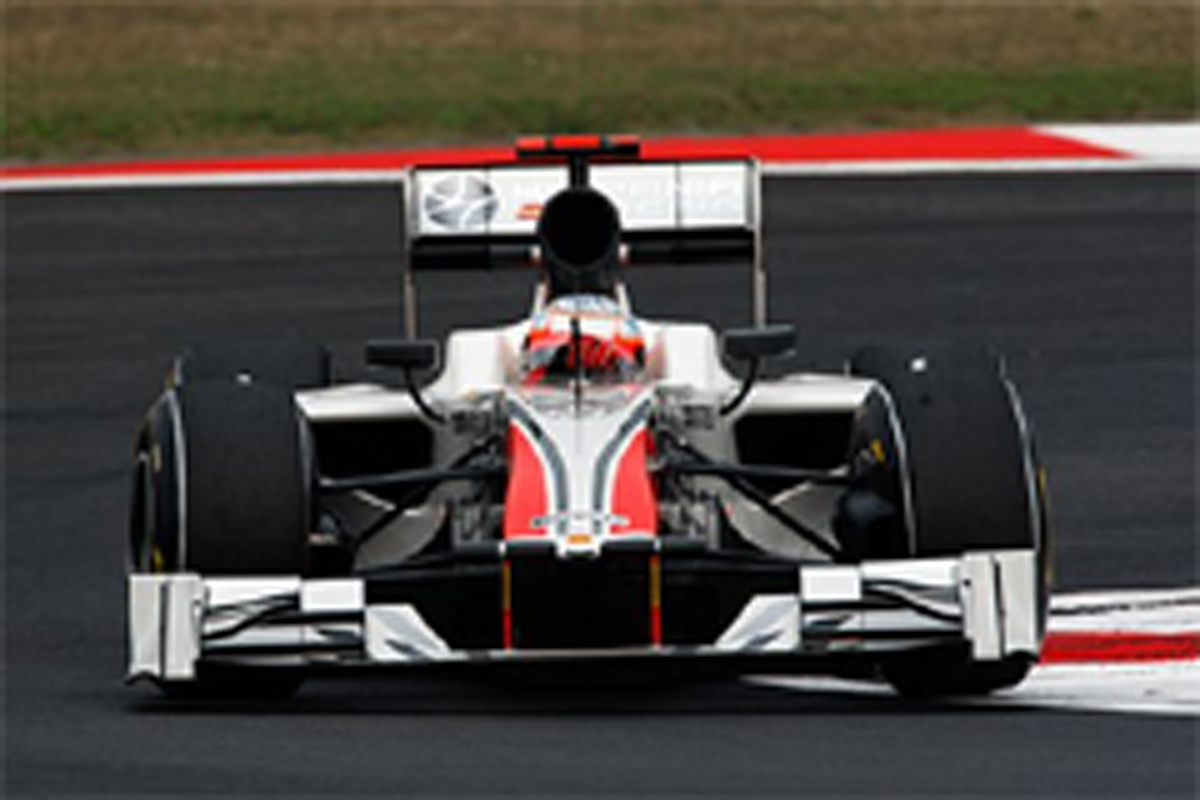 ヒスパニア・レーシング:生産的な一日 (F1中国GP初日)
